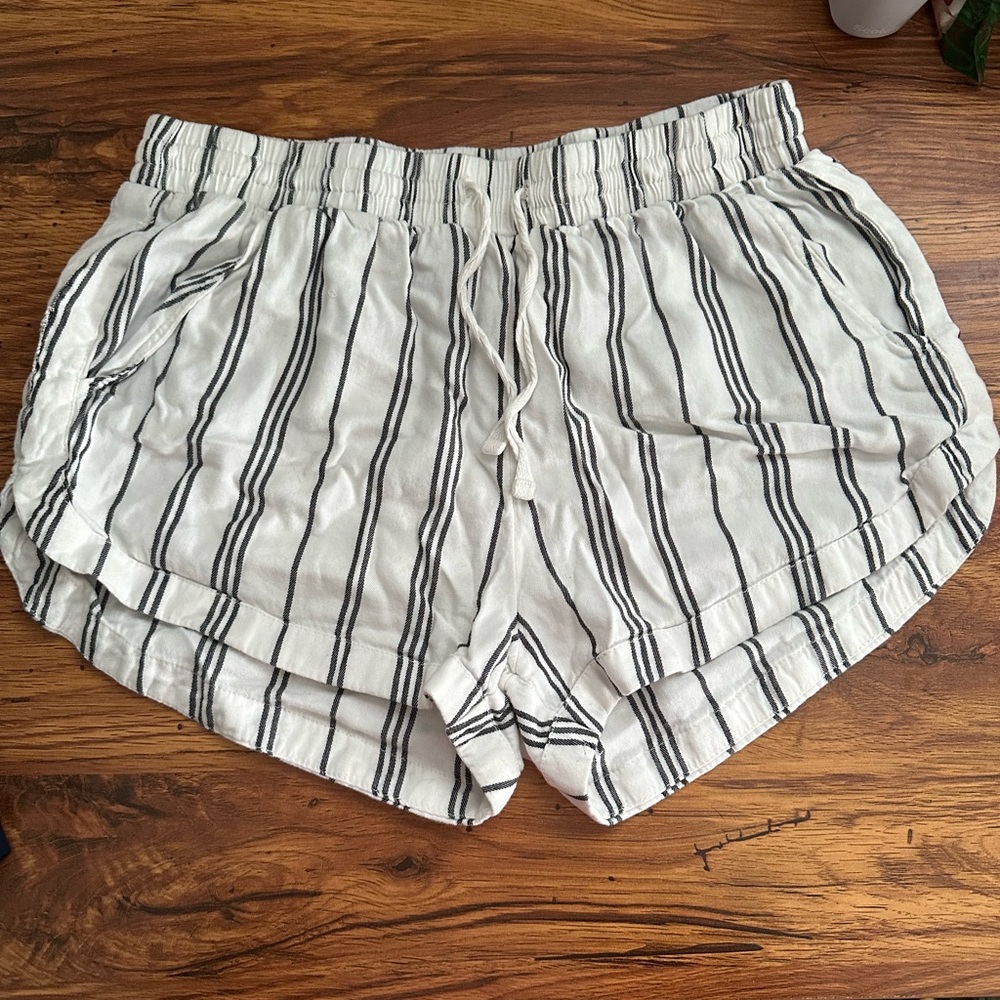 BillaBong shorts size medium